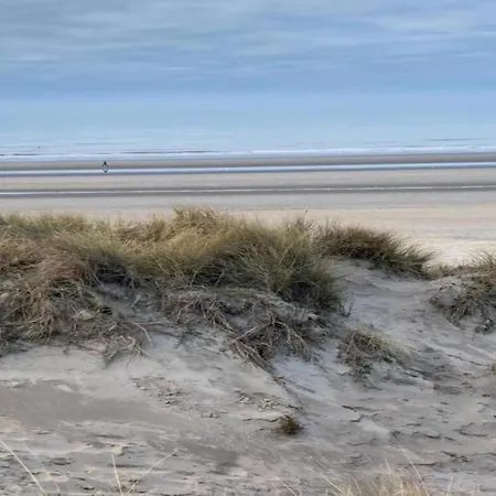In Belgium 50m From The Sea Apartamento Koksijde